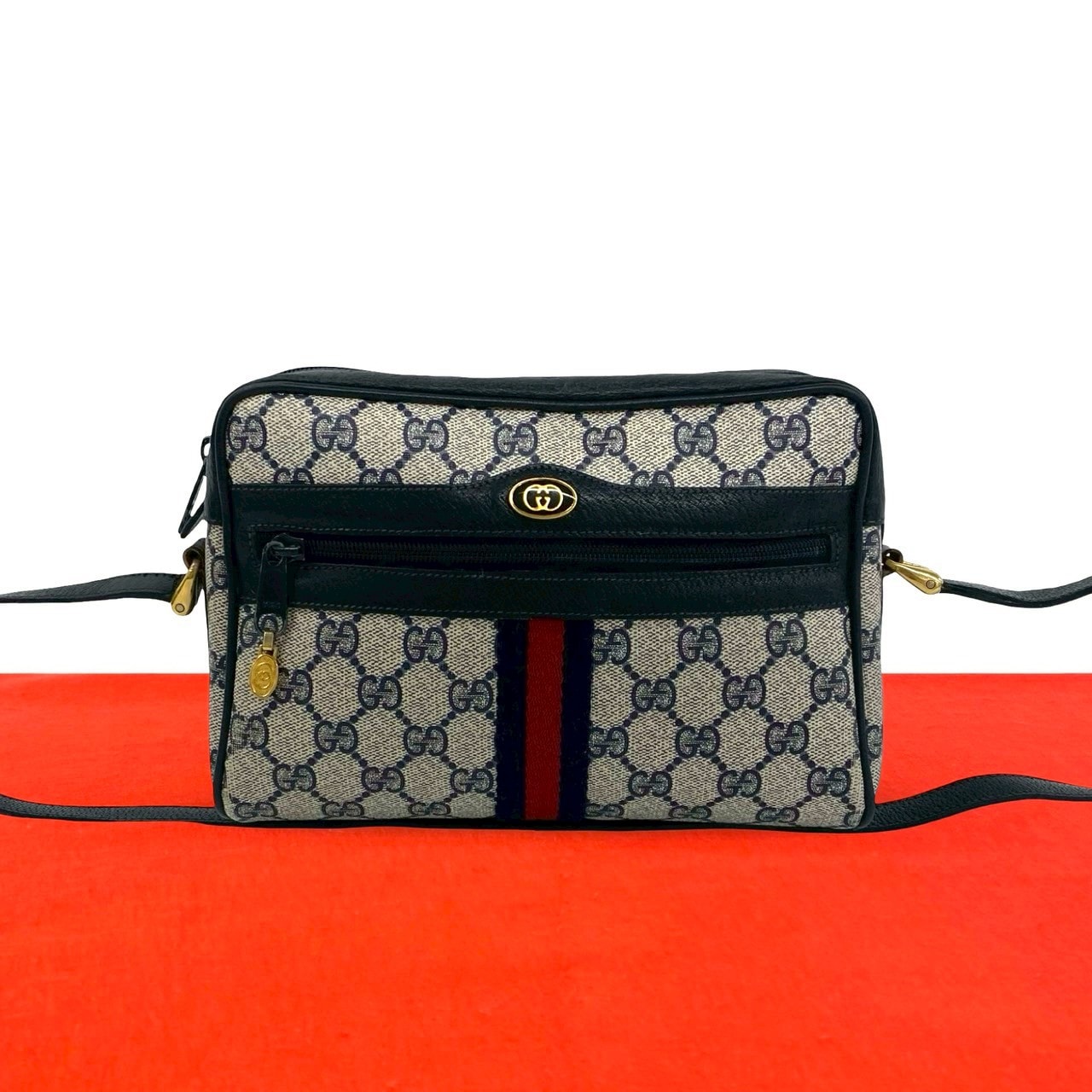 GUCCI グッチ シェリーライン GG ロゴ 柄 金具 レザー PVC ショルダーバッグ ネイビー
 13926