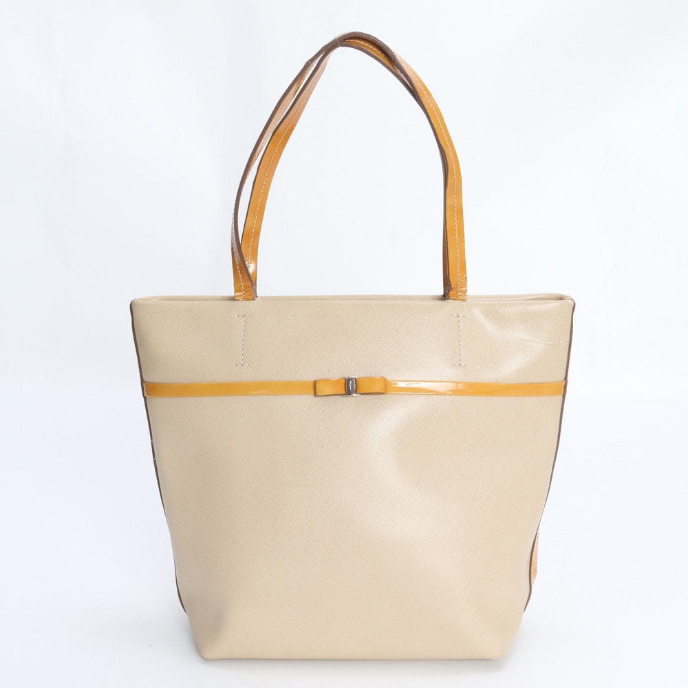 ■美品 サルヴァトーレフェラガモ ヴァラリボントート バッグ レザー