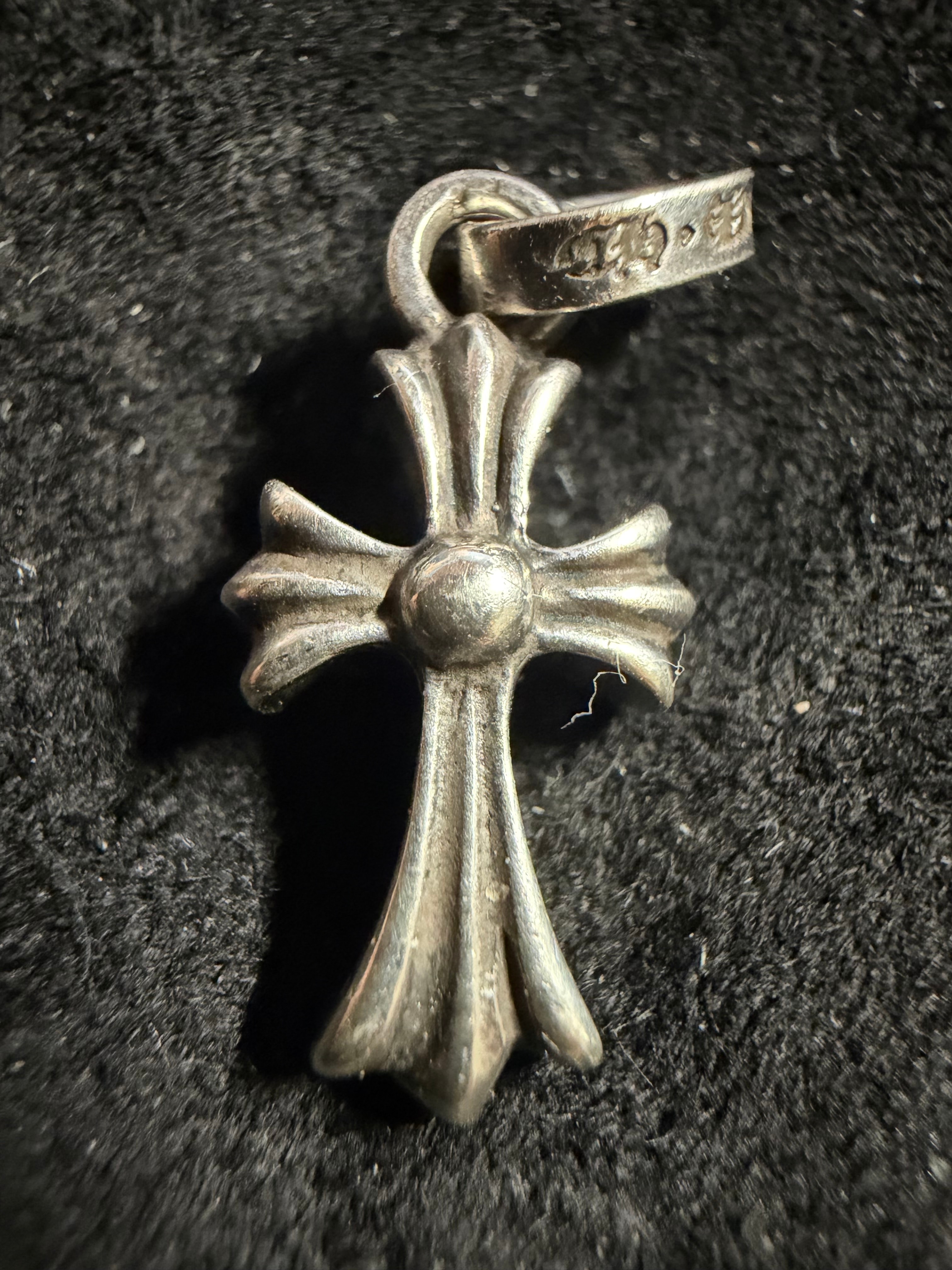 Chrome Hearts CH Cross Baby Fat Charm "Silver"