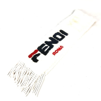 フェンディ FENDI ロゴ FNG477 フィラ FILA コラボ 毛皮 ストール フリンジ マフラー ファー ホワイト