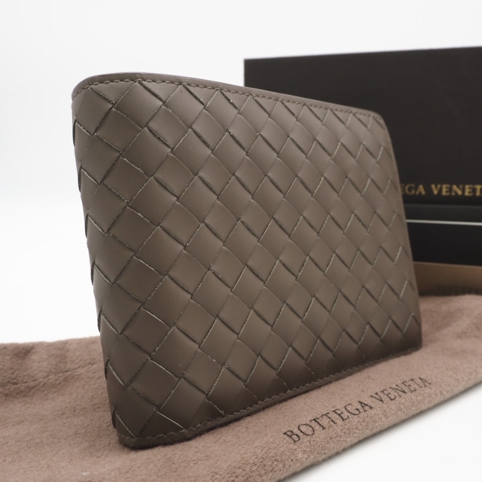 美品 BOTTEGAVENETA ボッテガヴェネタ イントレチャート小 レザー コンパクトウォレット 113993 二つ折り財布 ブラウン カーフレザー メンズ