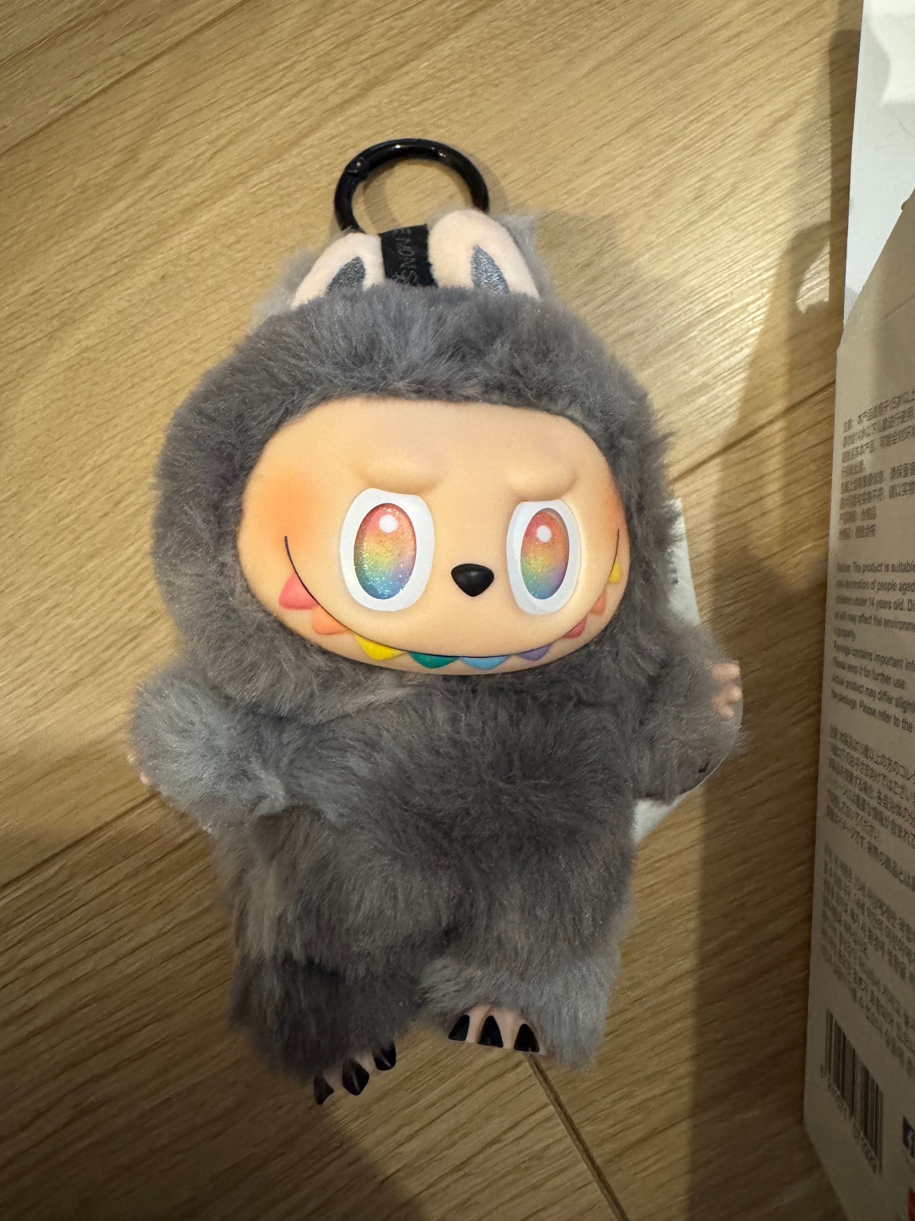 POP MART THE MONSTERS (LABUBU) Big into Energy Series Plush Pendant ID (Secret)
