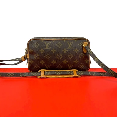 LOUIS VUITTON ルイヴィトン マルリー バンドリエール モノグラム レザー PVC ショルダーバッグ ブラウン
5425b