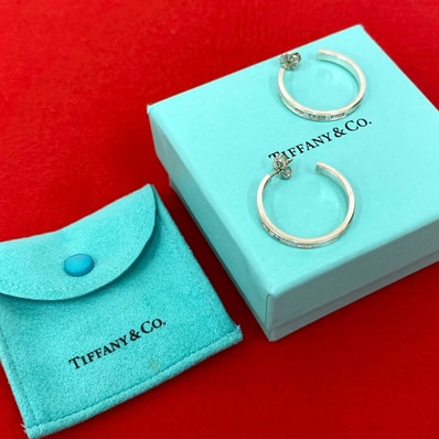 TIFFANY&Co. ティファニー ナロー フープ ピアス シルバー925 ピアス シルバー
16703