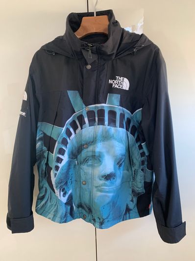 Supreme x The North Face Statue of Liberty Mountain Jacket "Black"