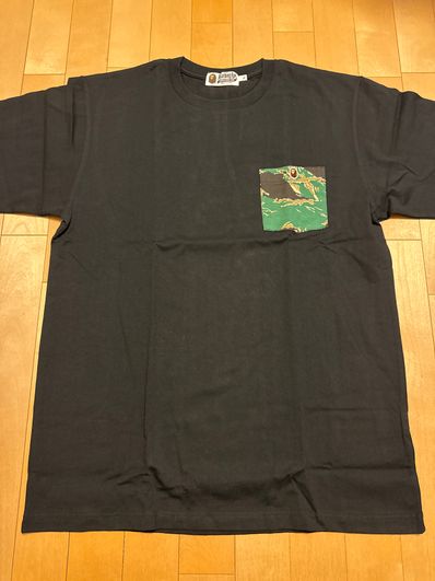a bathing ape Tシャツ
