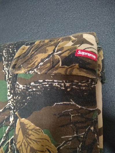 Supreme Small Box Cargo Sweatpant "Woodland Camo"
