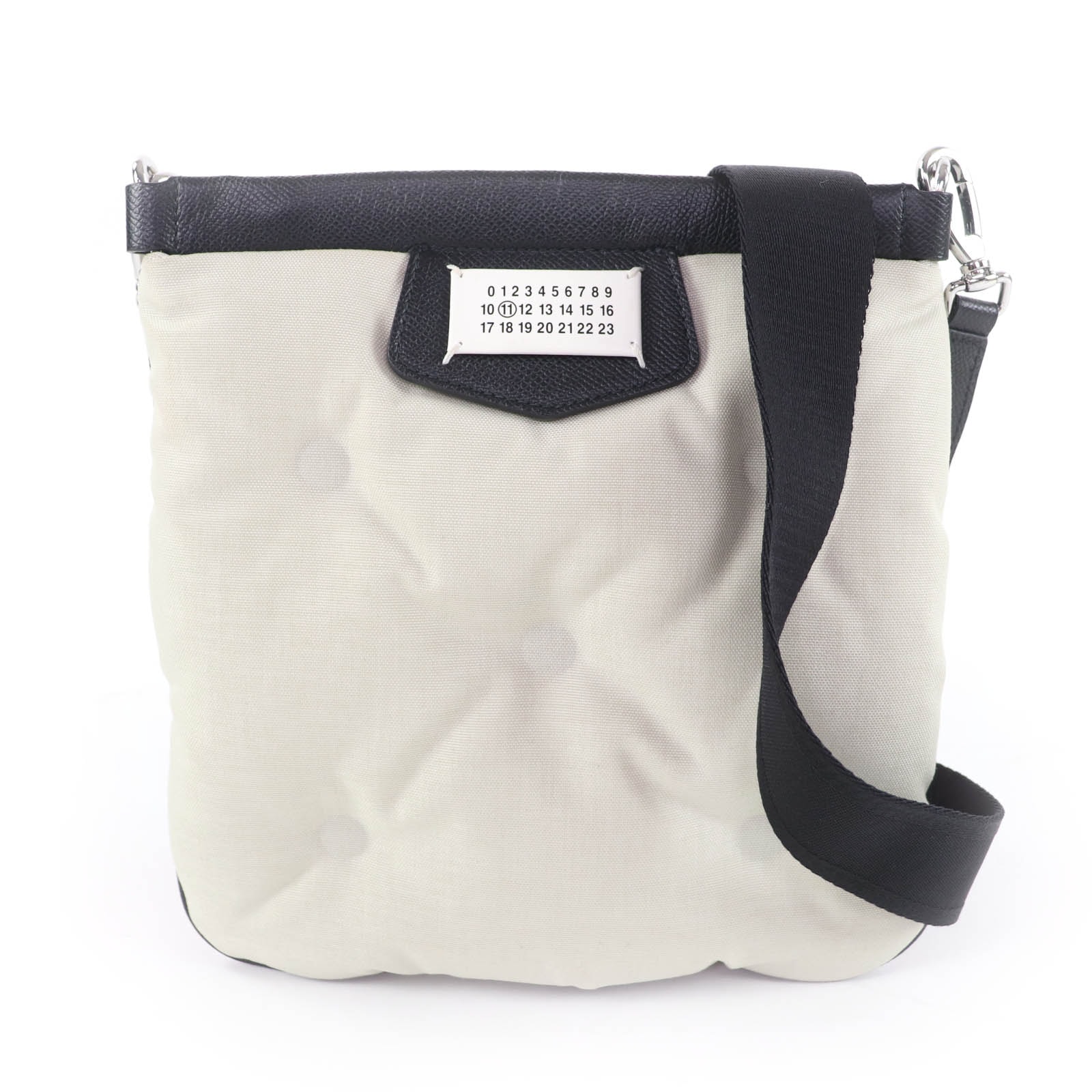 美品 メゾンマルジェラ11 ショルダーバッグ ライトベージュ レディース SB2WG0008