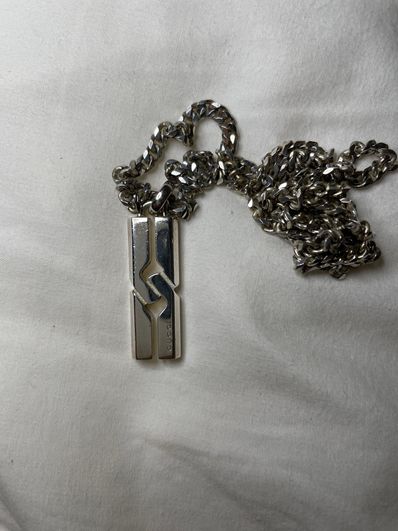 GUCCI Knot Necklace Long Pendant