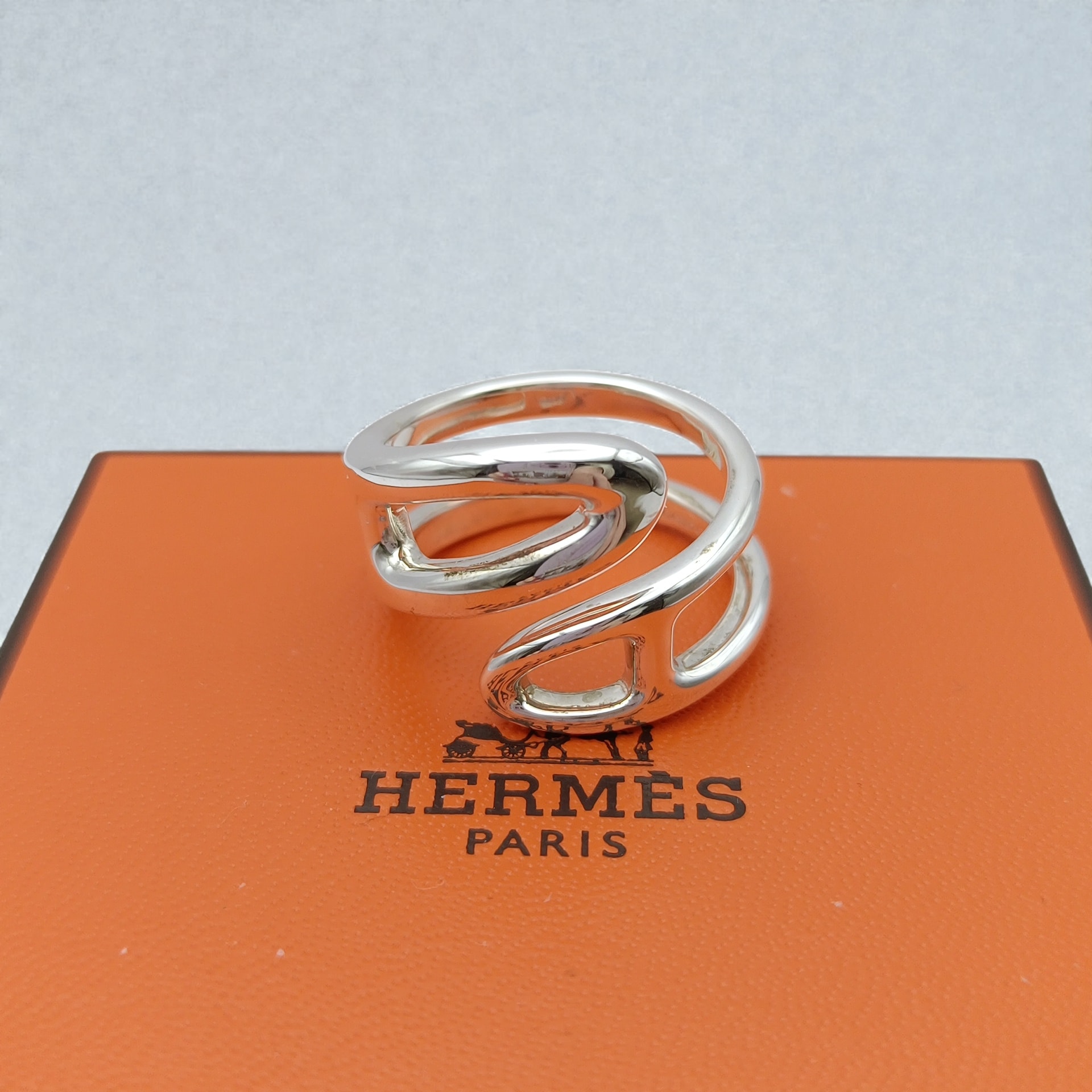 Hermes Chaine D'ancre Twist Ring "Silver"