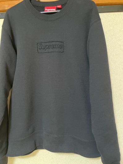 Supreme Cutout Logo Crewneck "Black"