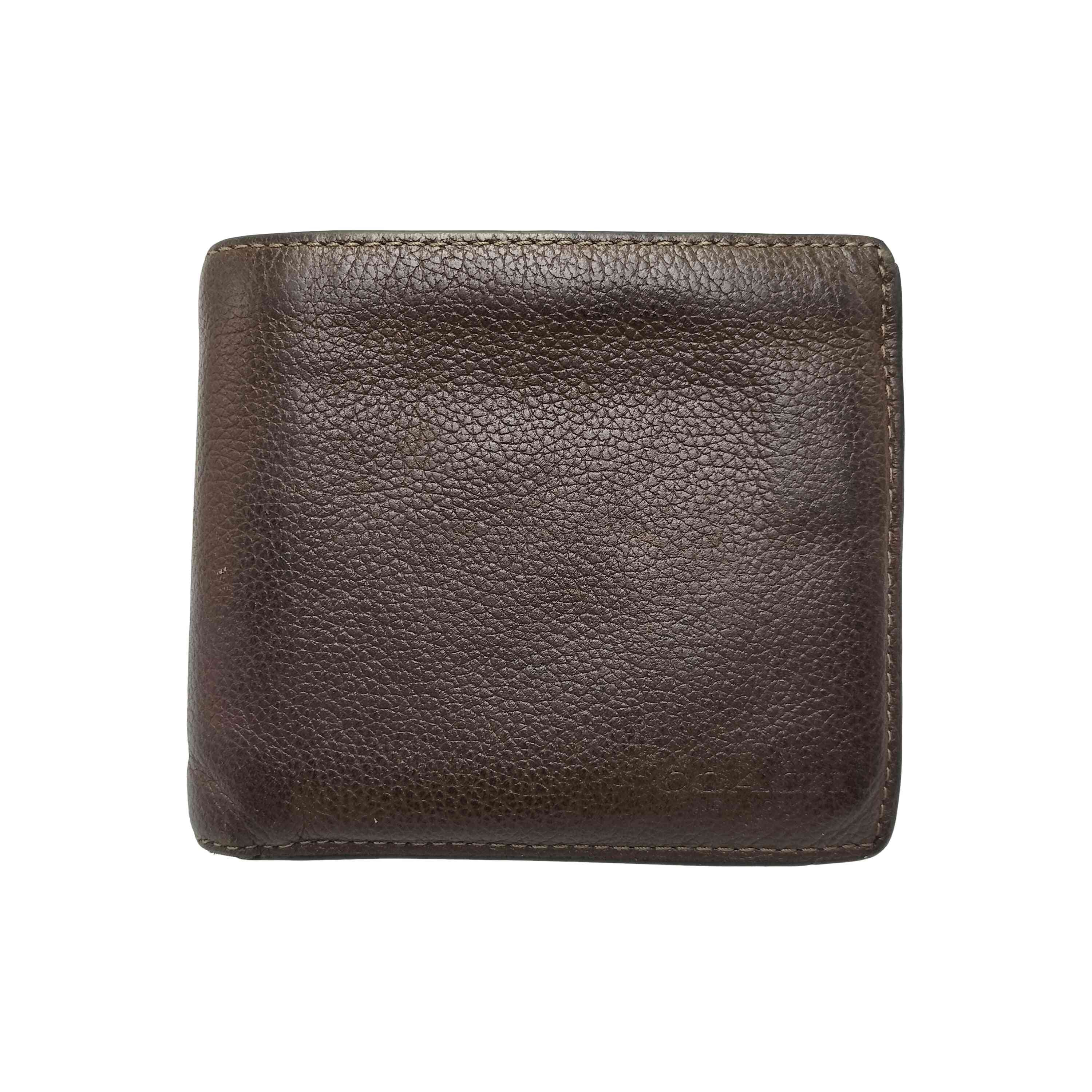 フロントロゴ刻印 レザー 二つ折り 財布【1143379268707】