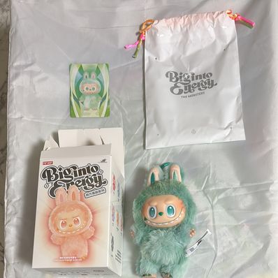 POP MART THE MONSTERS (LABUBU) Big into Energy Series Plush Pendant SERENITY