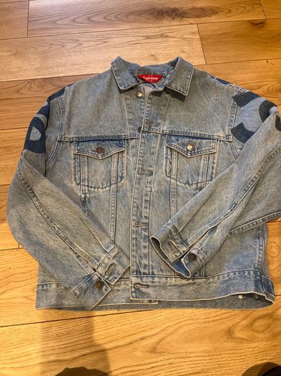 Supreme Inset Logo Denim Trucker Jacket "Blue"