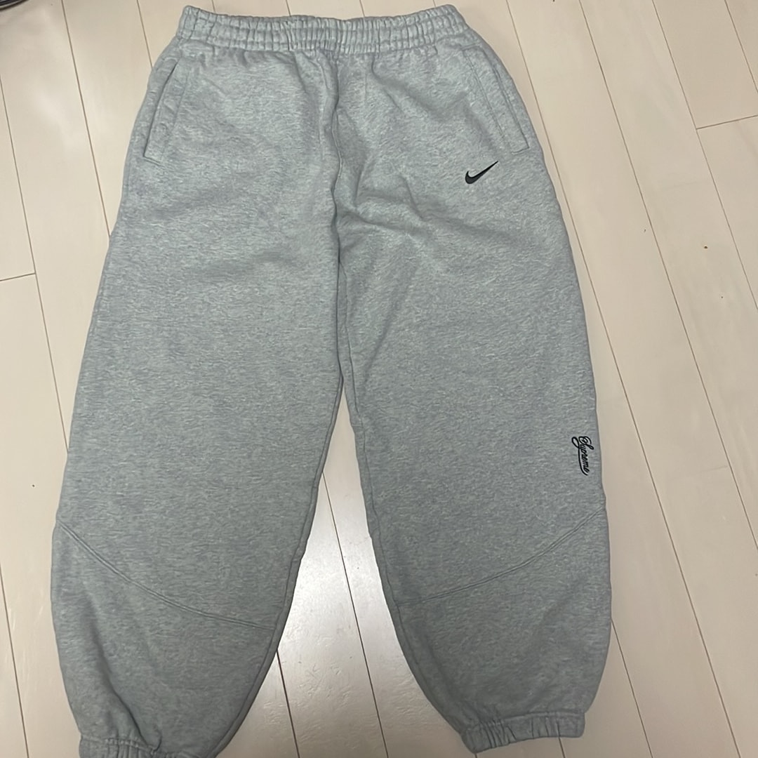 Supreme x Nike Sweatpant "Heather Grey"