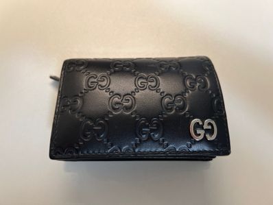 GUCCI Signature Leather Compact Wallet "Black"