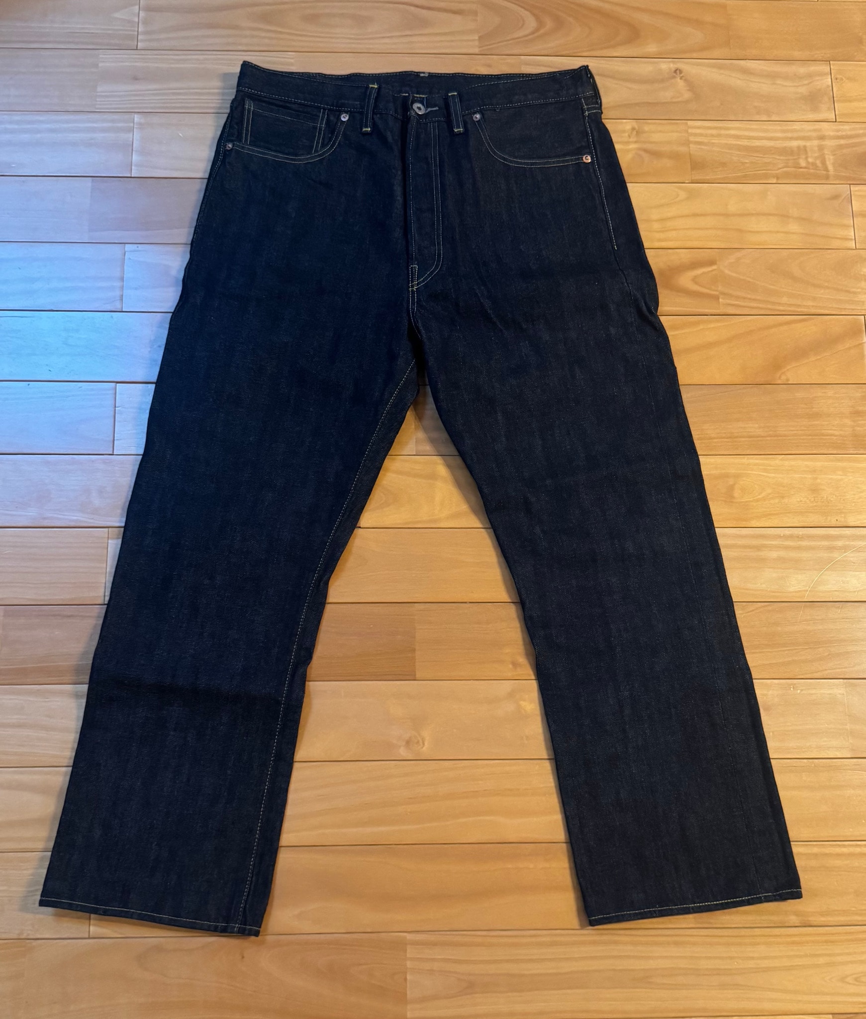Levi's Vintage Clothing 1944 501 Jeans Rigid "Dark Indigo Blue" (大戦モデル)