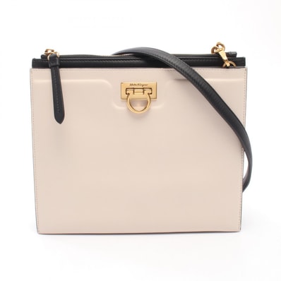 サルヴァトーレフェラガモ Salvatore Ferragamo ガンチーニ ショルダーバッグ バッグ レザー レディース アイボリー系 / ブラック系 【中古】