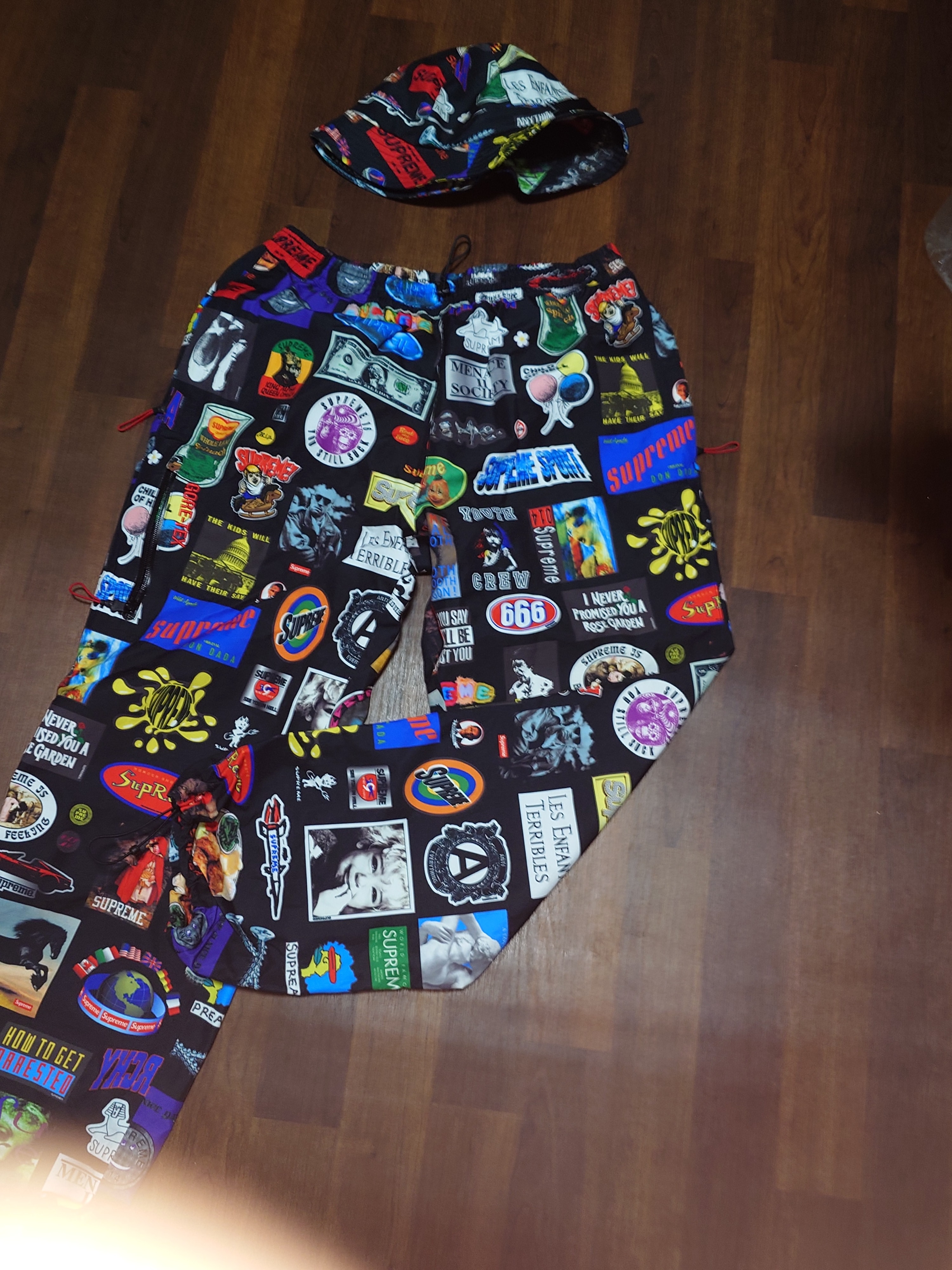 Supreme GORE-TEX Stickers Pant "Black"