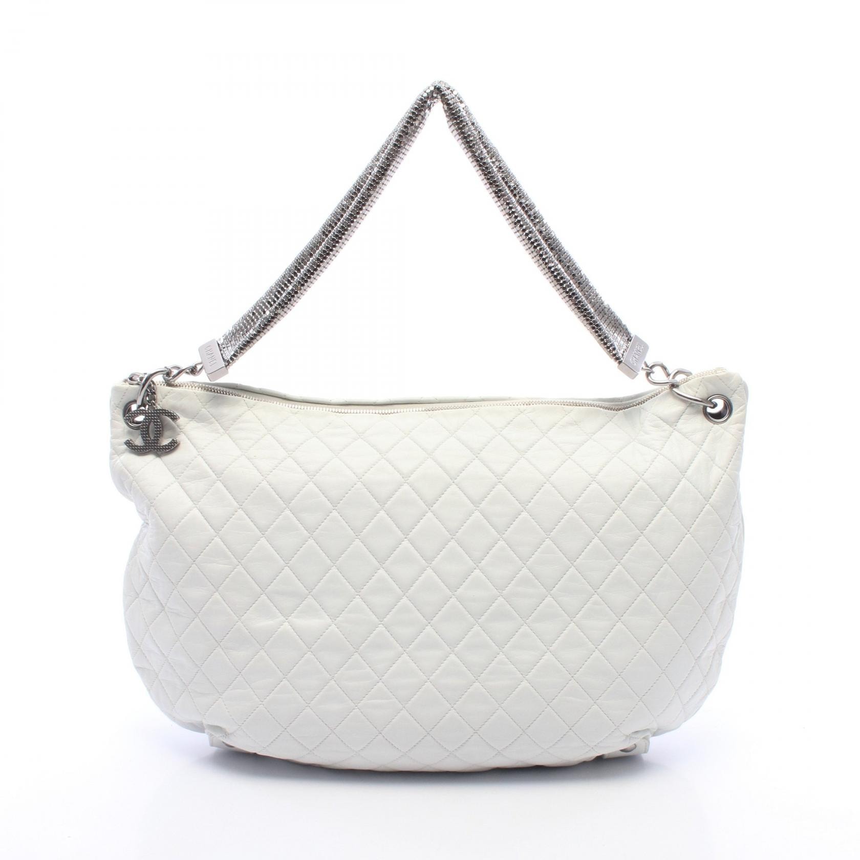 シャネル CHANEL マトラッセ ショルダーバッグ バッグ ラムスキン(羊革) レディース グリーン系 【中古】