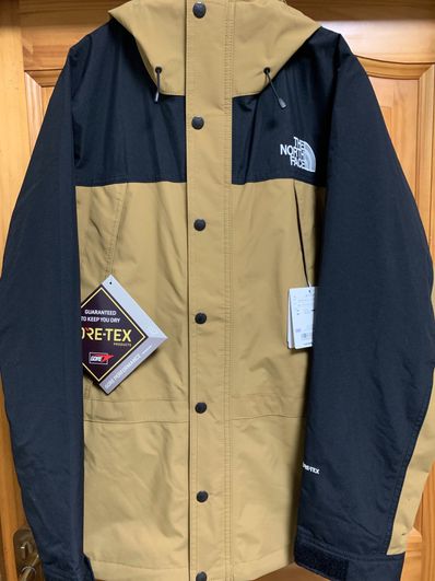 The North Face Mountain Light Jacket "Utility Brown(UB)"