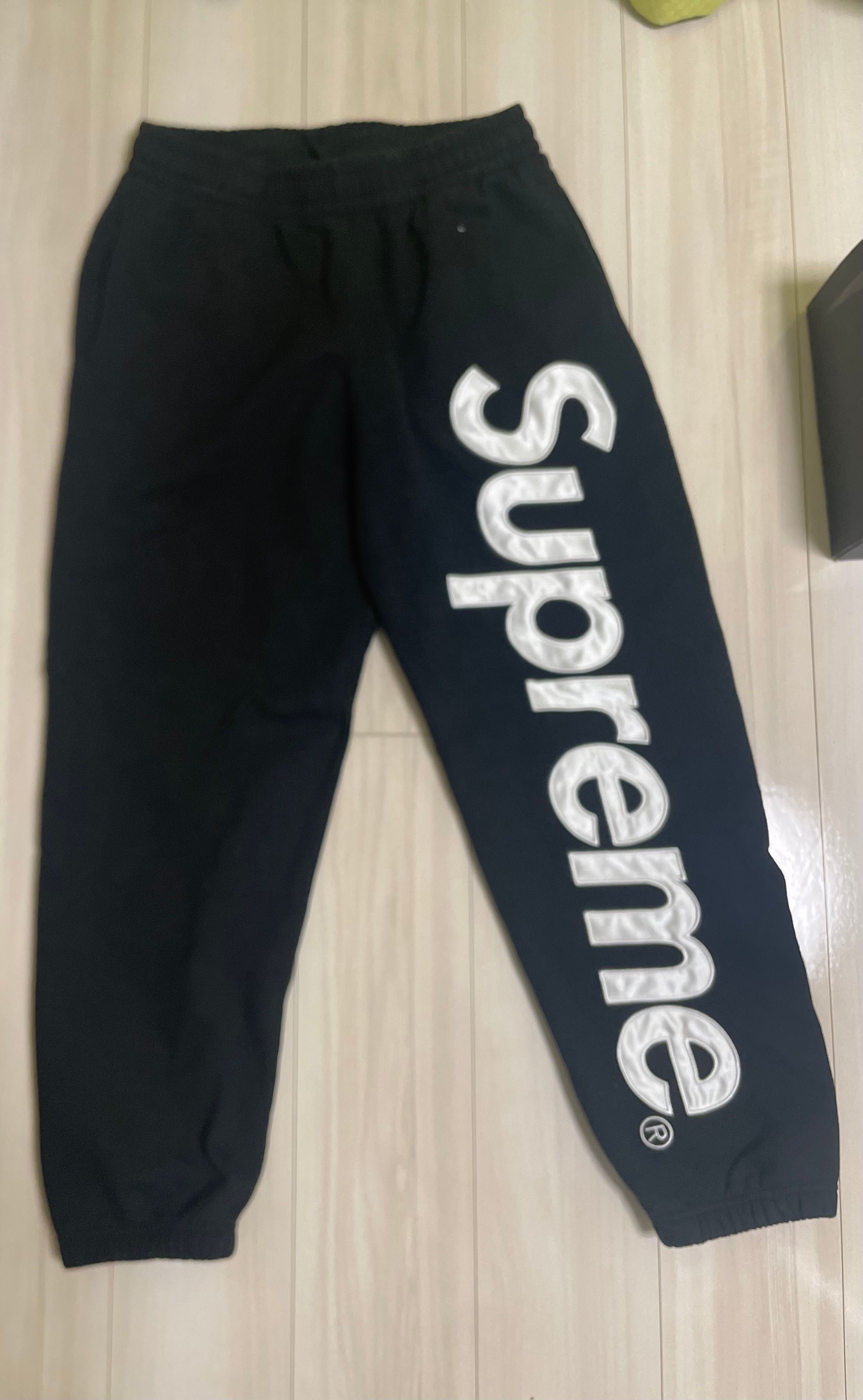 Supreme Satin Applique Sweatpant "Black" (24FW)