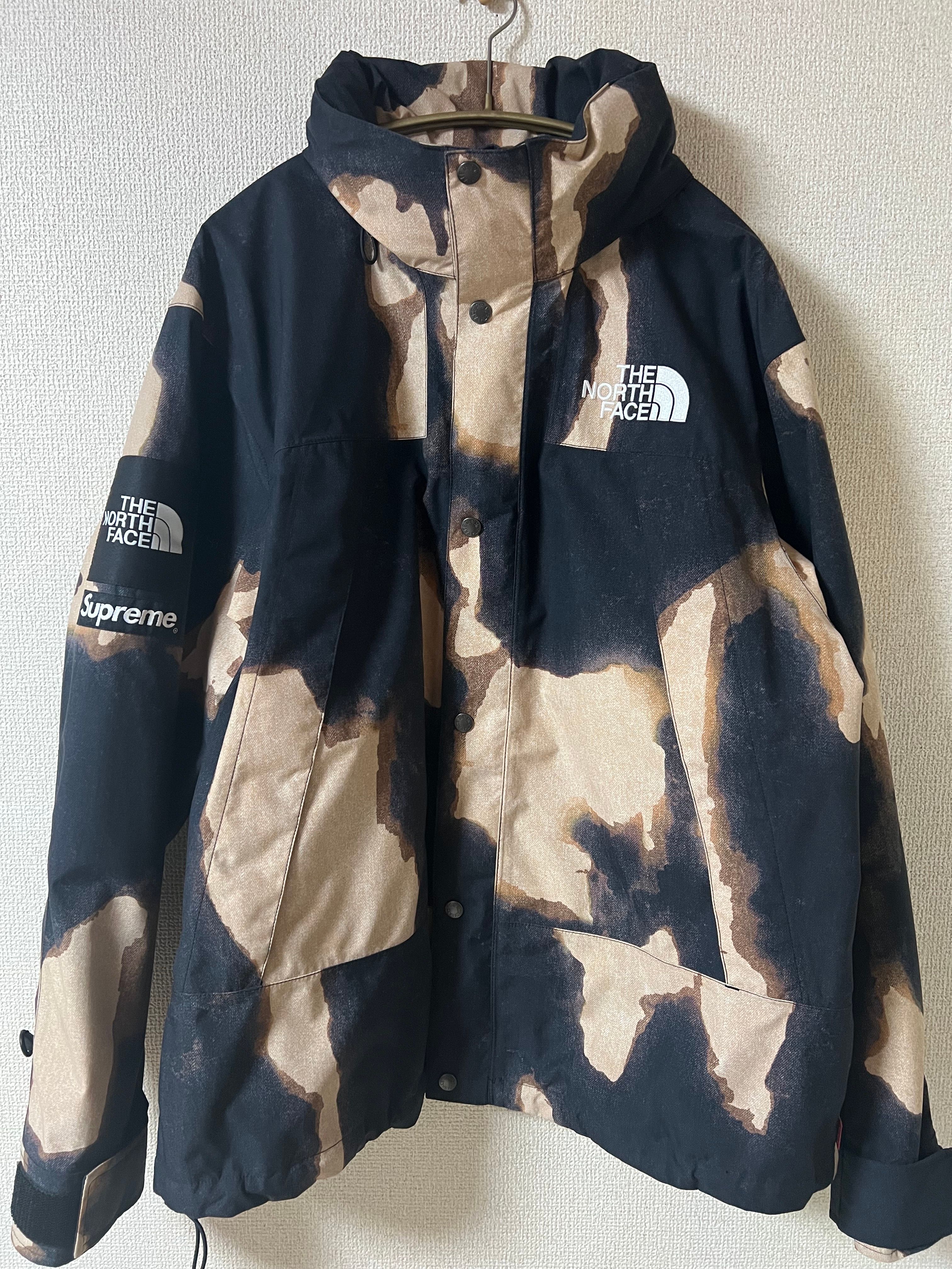 Supreme x The North Face Bleached Denim Print Mountain Jacket "Black"