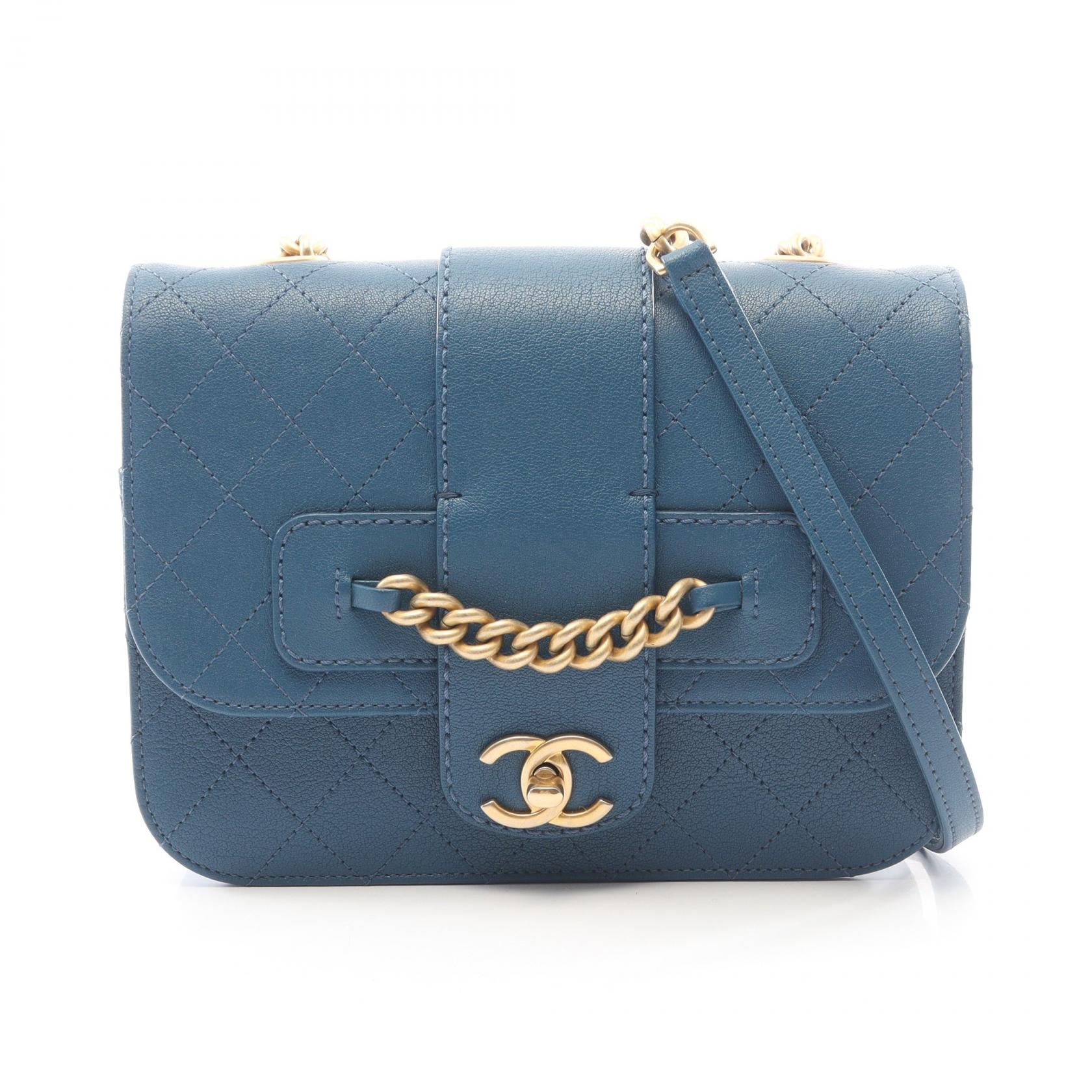 シャネル CHANEL マトラッセ ショルダーバッグ バッグ レザー レディース ブルー系 【中古】