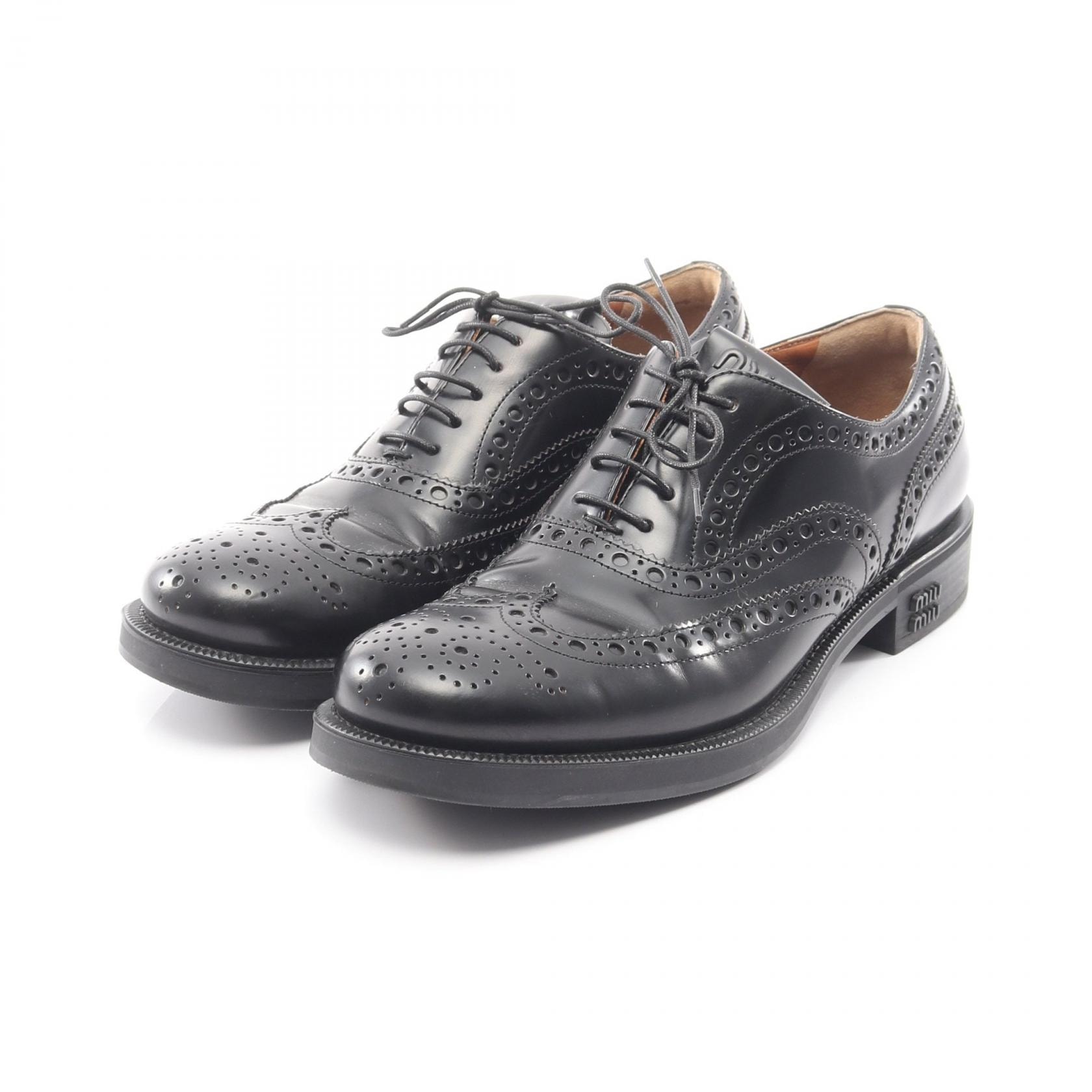 ミュウ ミュウ Miu Miu miu miu × Church's ブラッシュドレザー オックスフォードグローグシューズ ドレスシューズ 靴 レザー レディース ブラック系 【中古】