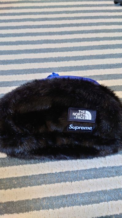 Supreme x The North Face Faux Fur Waist Bag "Black" NM82093I / NF0A5G87