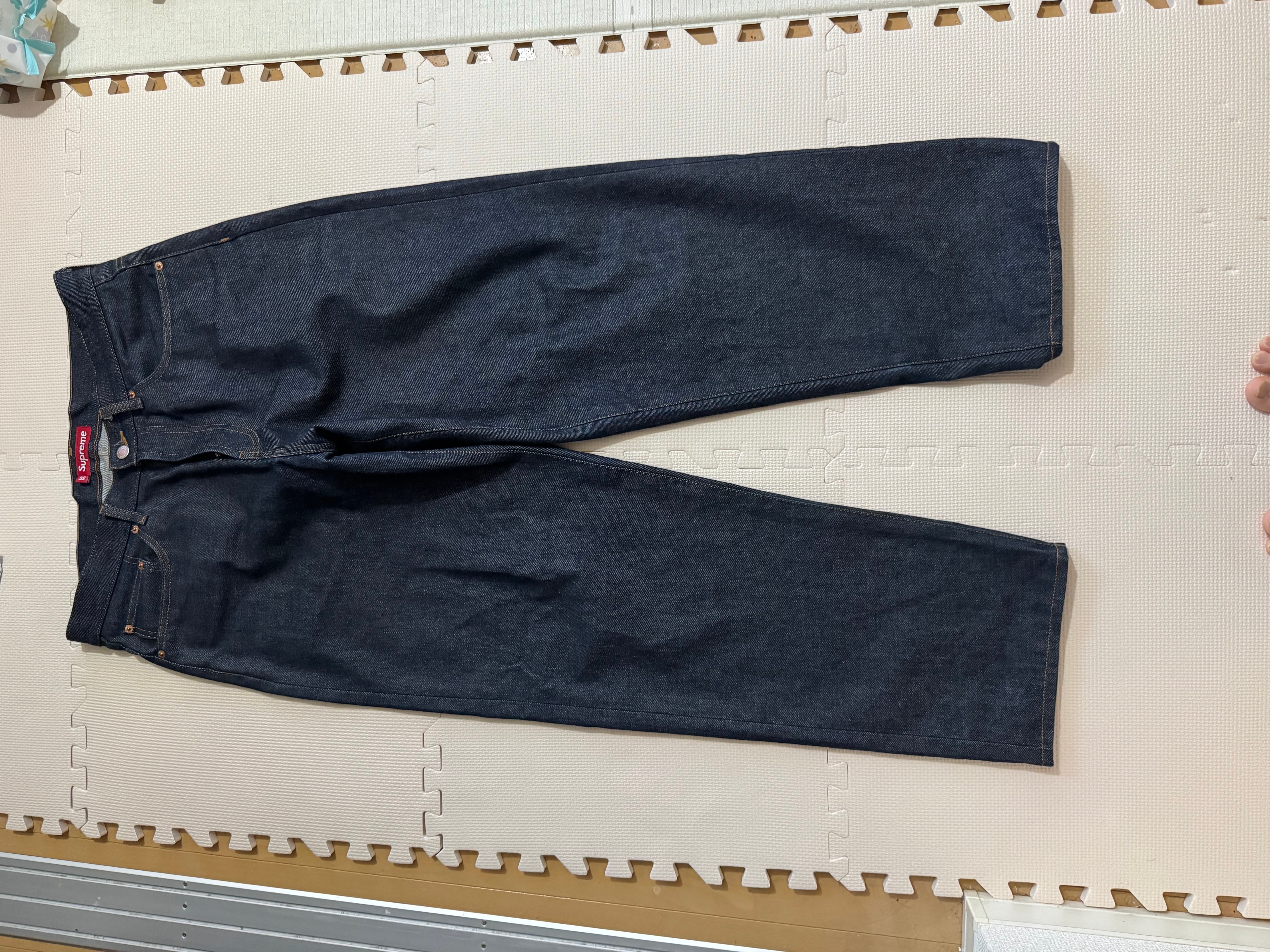 Supreme Baggy Selvedge Jean (25FW) "Rigid Indigo"