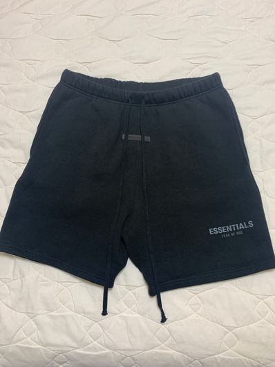 FEAR OF GOD ESSENTIALS SWEATSHORT "Stretch Limo"