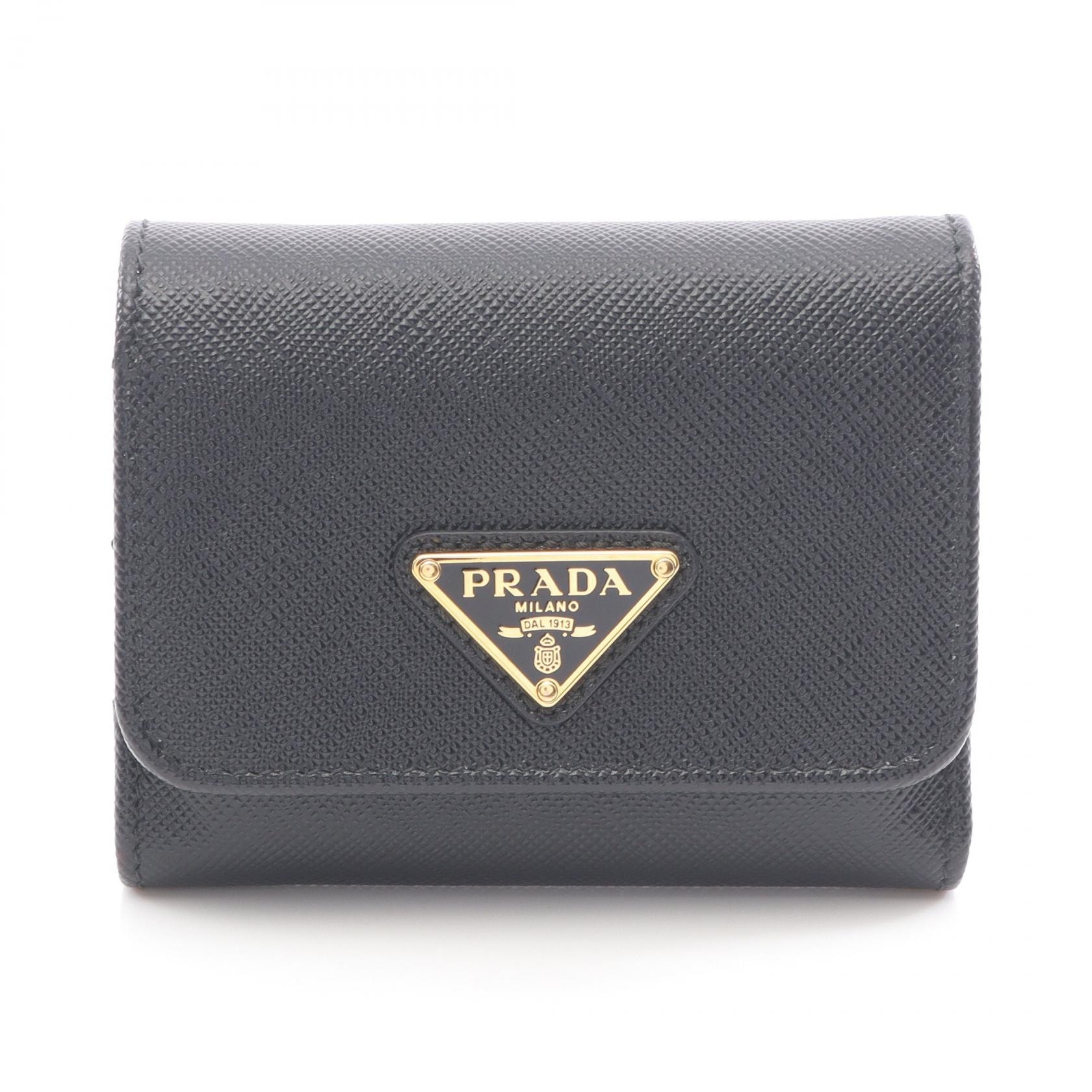 プラダ PRADA サフィアーノトライアングル 三つ折り財布 財布 サフィアーノレザー レディース ブラック系 1MH044 【中古】