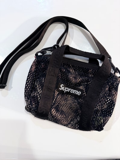 Supreme Mesh Mini Duffle Bag "TrueTimber Kanati Camo" (25SS)