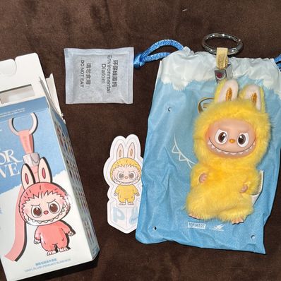 POP MART THE MONSTERS (LABUBU) Pin for Love Series-Vinyl Plush Pendant (N-Z) P