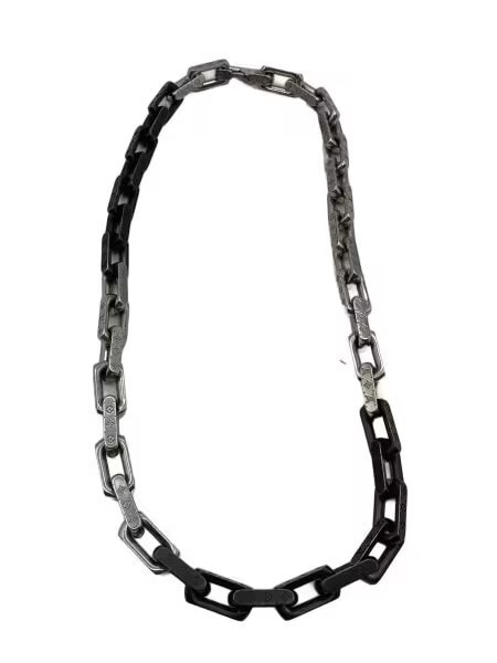 Louis Vuitton MNG Chain Collier