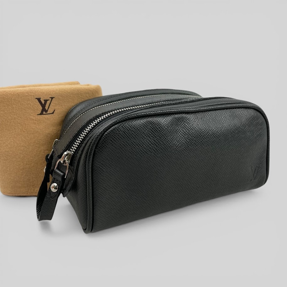 Louis Vuitton Taiga Trousse Ivan ルイ ヴィトン タイガ・トゥルース・イヴァン セカンドバッグ クラッチバッグ M32492