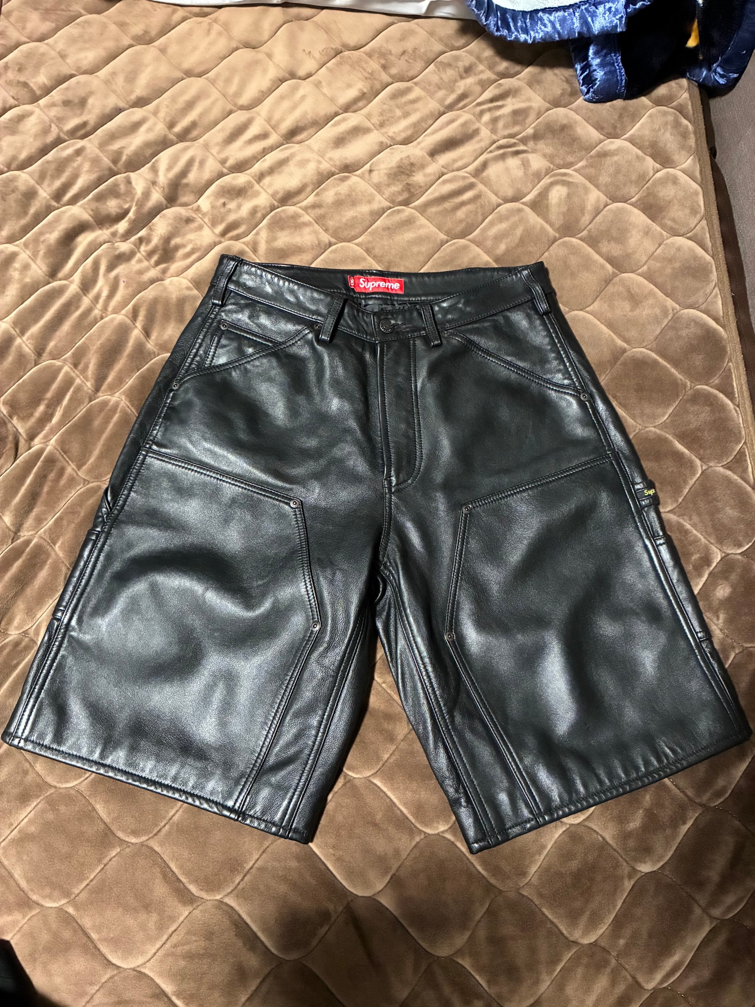 Supreme Leather Double Knee Painter Short "Black"