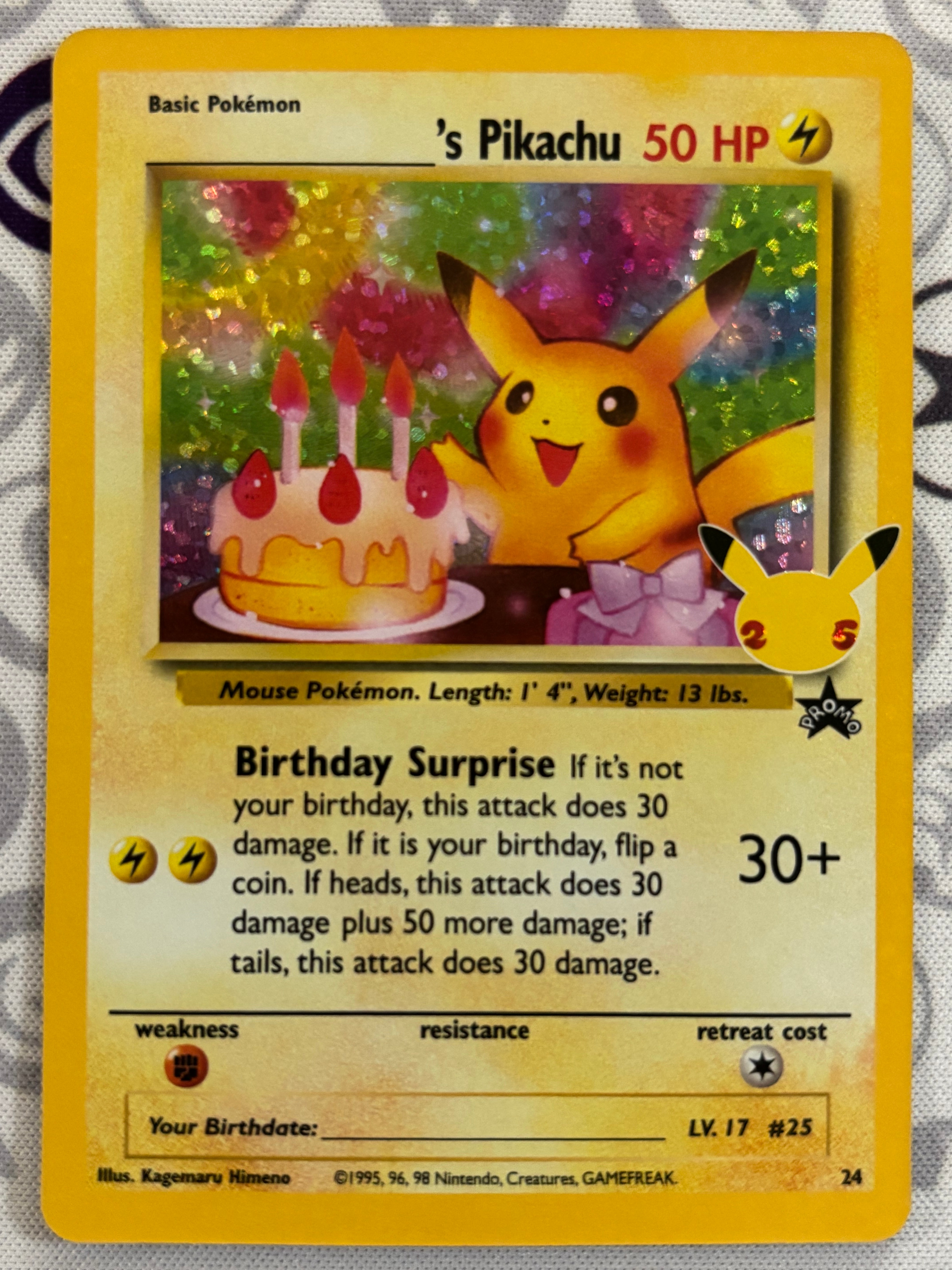 _のピカチュウ(お誕生日ピカチュウ)【英語版】(ソード&シールド「セレブレーションズ」)