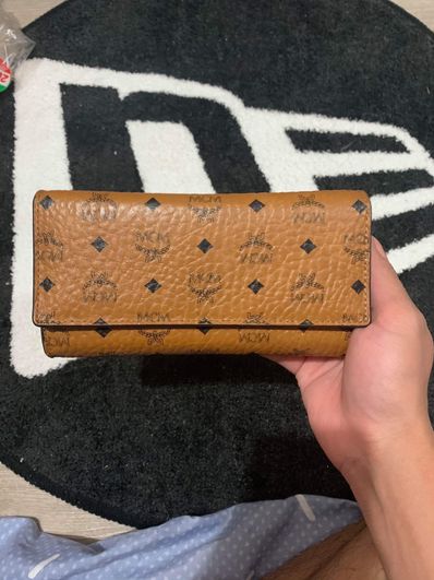 MCM財布