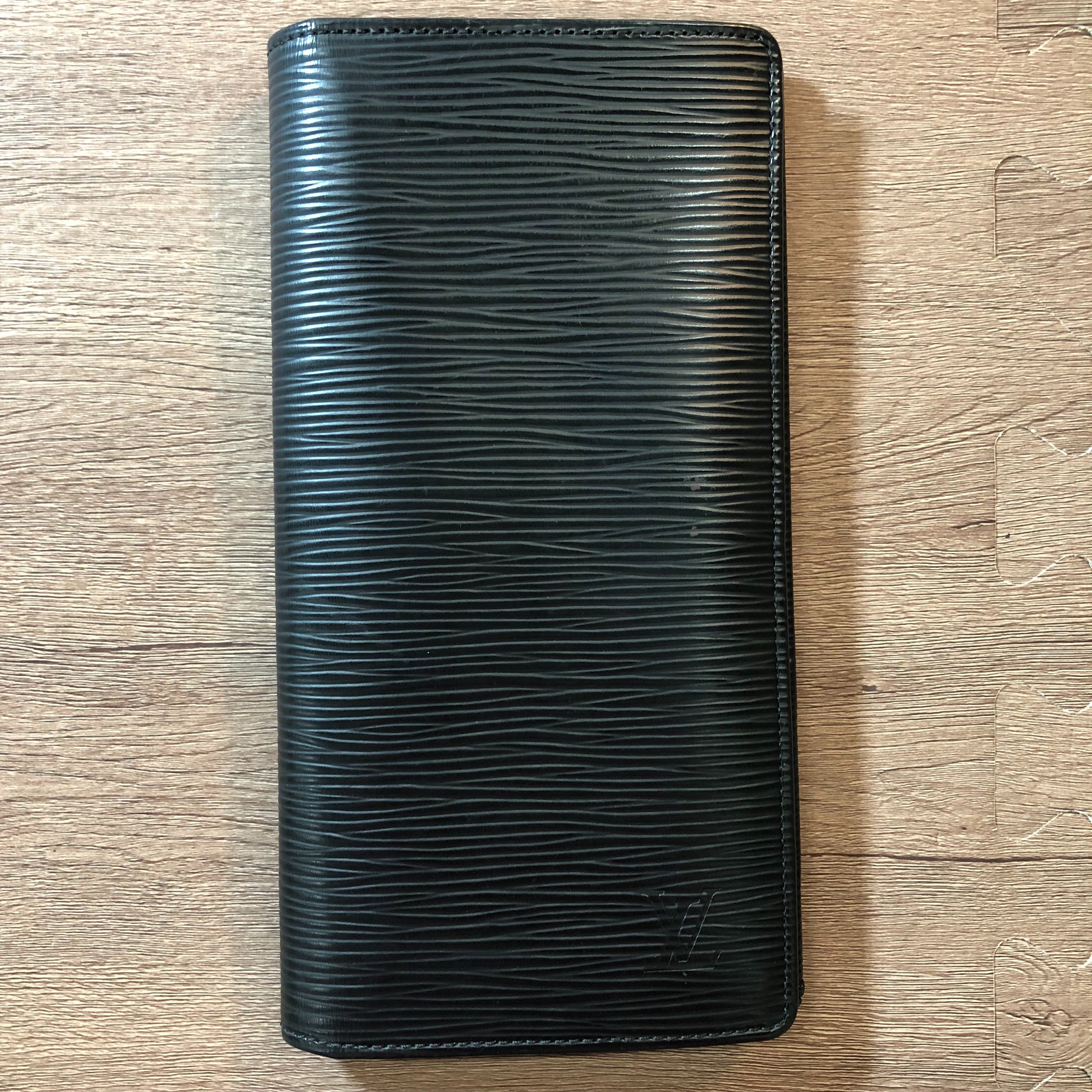 Louis Vuitton Brazza Wallet Epi "Noir"