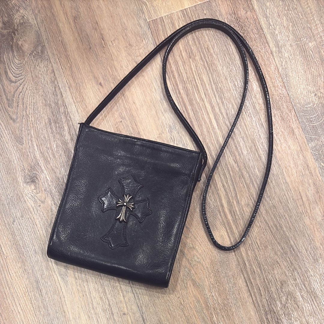 Chrome Hearts SQ PKT CH Cross "Black"