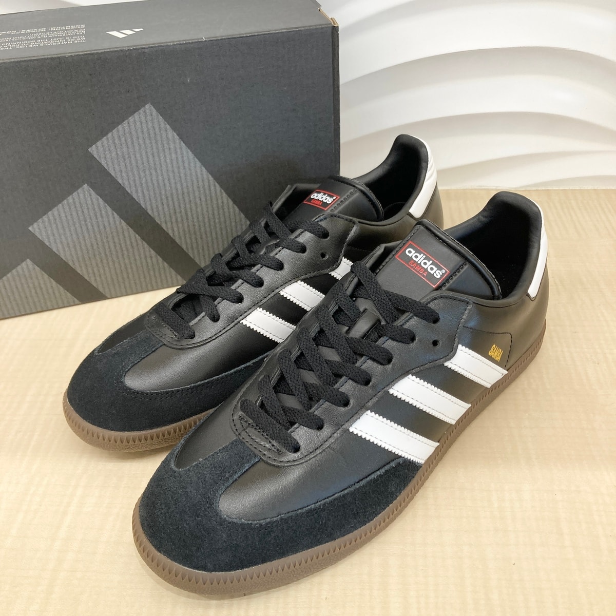 adidas アディダス フットサルシューズ サンバ レザー スニーカー 019000 13157 ブラック ホワイト  メンズ【中古】