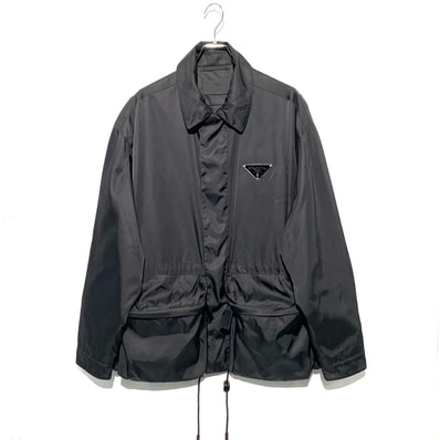 PRADA Re-Nylon Triangle Plate Blouson "Black"