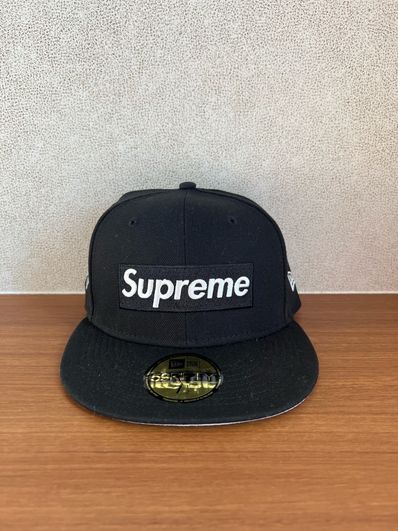 Supreme Money Box Logo New Era "Black"
