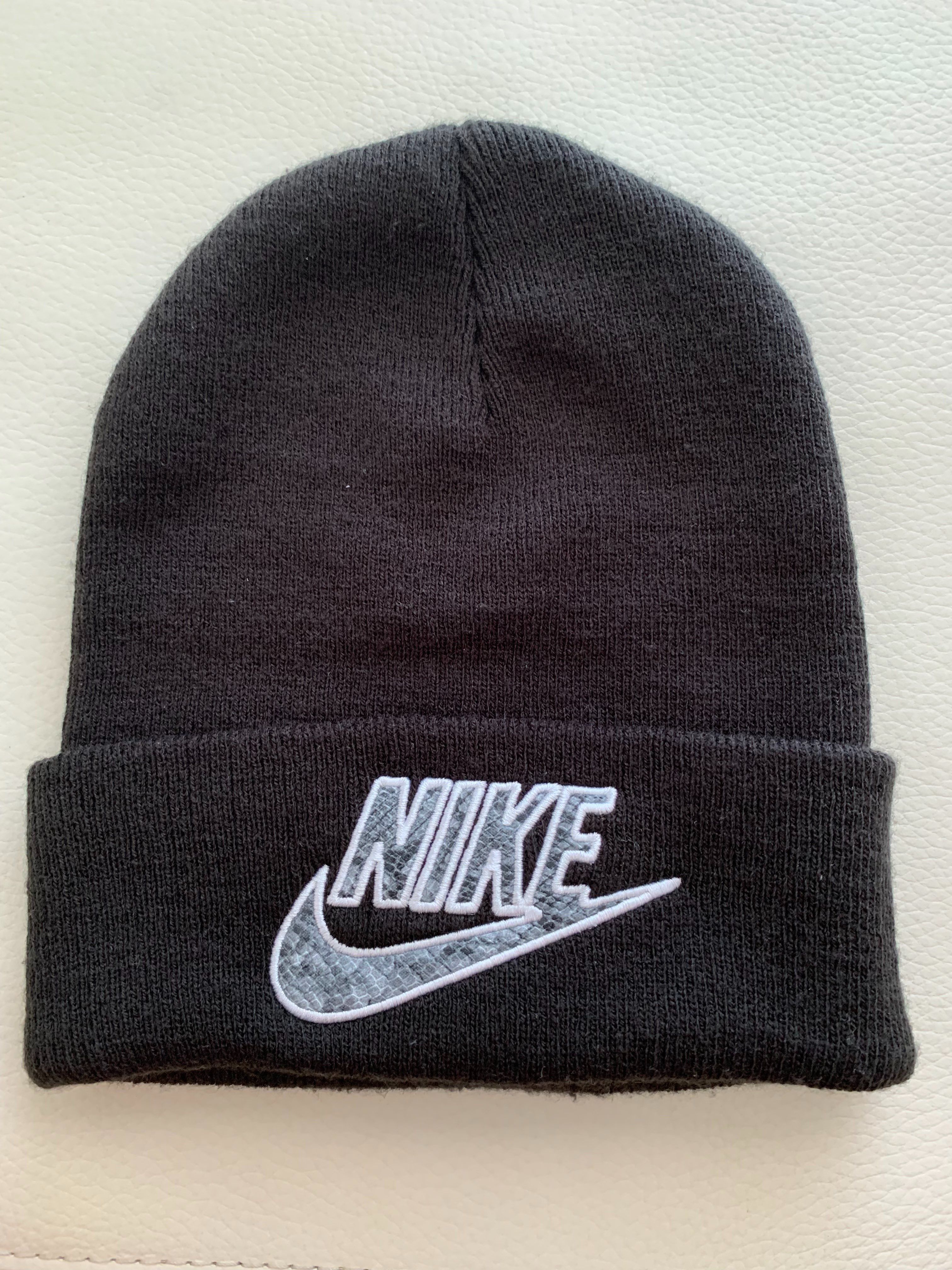 Supreme / Nike® Snakeskin Beanie "Black"