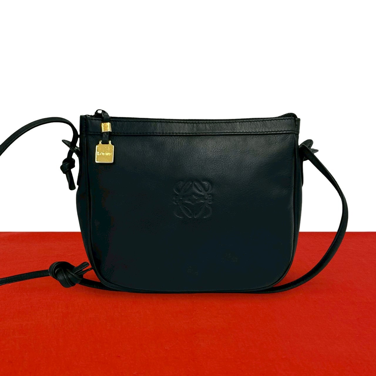 LOEWE ロエベ アナグラム ロゴ レザー ショルダーバッグ ブラック
 49315