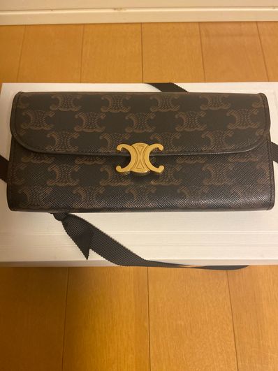 CELINE Large Flap Wallet Triomphe "Tan"