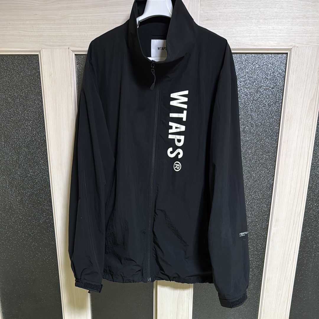 WTAPS Track / Jacket / Nylon. Tussah. Pertex. Sign "Black"
