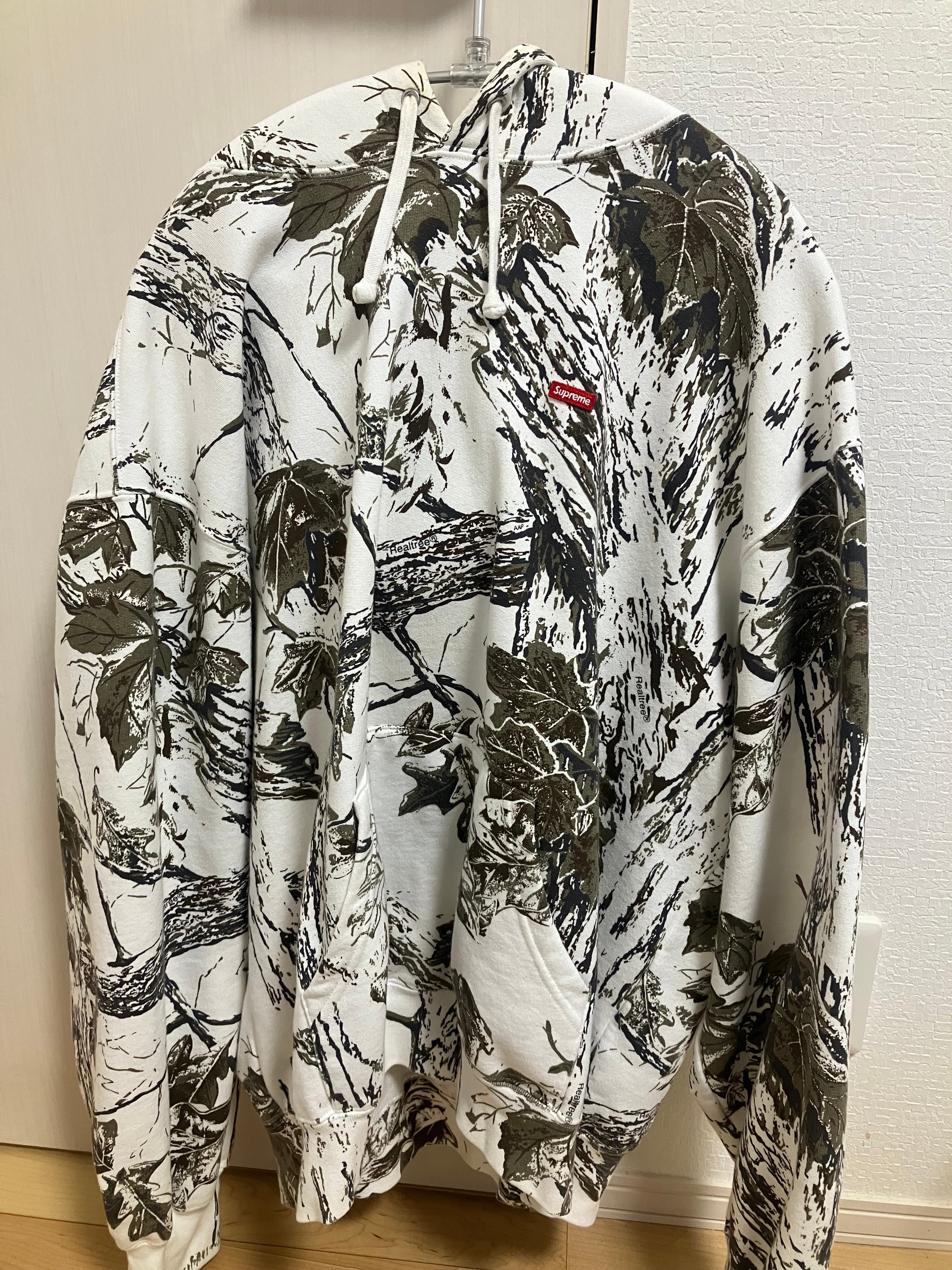 Supreme Small Box Hooded Sweatshirt "Snow Camo" (24SS)
